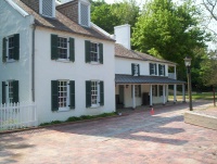 Great Falls TavernLockhouse.JPG